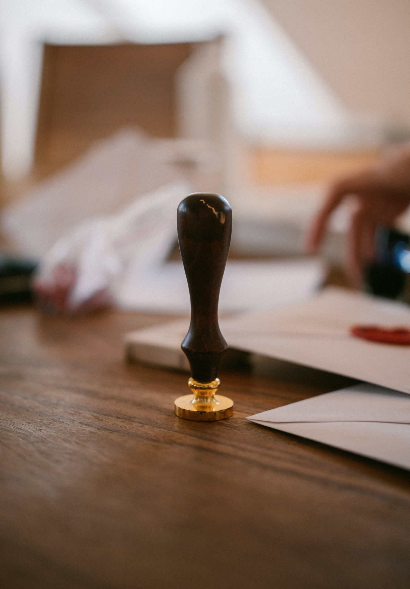Official sworn translation service online with digital signature and hard-copy delivery